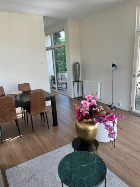 Luxe Vakantievilla In Voorthuizen Exterior foto